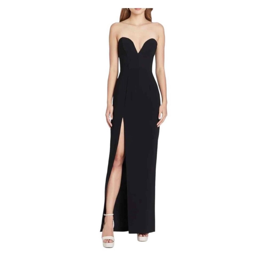 Elegant Black Strapless Evening Dress